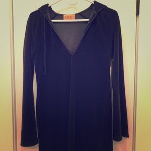 Juicy Hooded Black V-neck dress w/ bell sleeves